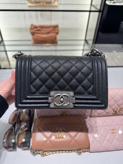 CHANEL A67085 Classic Small Boy Chanel Handbag | 香奈兒 手袋 (黑色)