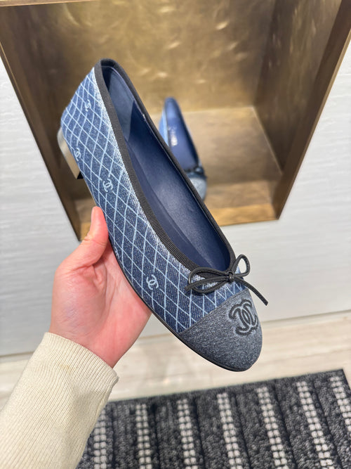 CHANEL Denim CC Flat | 香奈兒 平底鞋 (牛仔藍色)