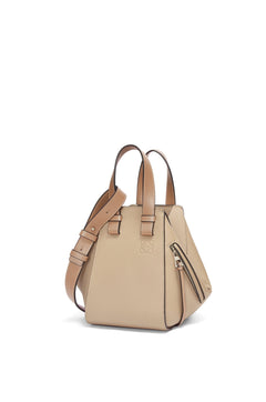 LOEWE Compact Hammock Bag Soft Grained Calfskin | 羅意威 手袋 (多色) Sand