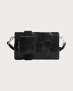 BOTTEGA VENETA Men's Leather Cassette with Versatile Strap | 葆蝶家 男仕手袋 (Black)