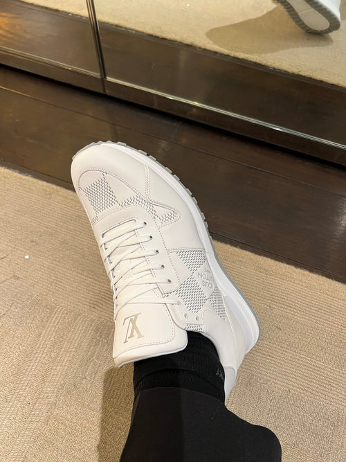 LOUIS VUITTON 1ACEVY Men's Run Away Trainers | 路易威登 男仕波鞋 (白色) - LondonKelly 英國名牌代購