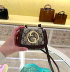 GUCCI GG Supreme Pouch | 古馳 銀包連帶 (啡色)