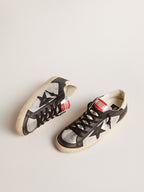 GOLDEN GOOSE Super - Star LTD in metallic leather with black leather star and inserts | 黃金鵝 Super - Star LTD 金屬皮革款，搭配黑色皮革星星與拼接（黑色） - LondonKelly 英國名牌代購